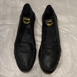 G.H. BASS &CO Comfort Black Womens Loafers Size 9.5